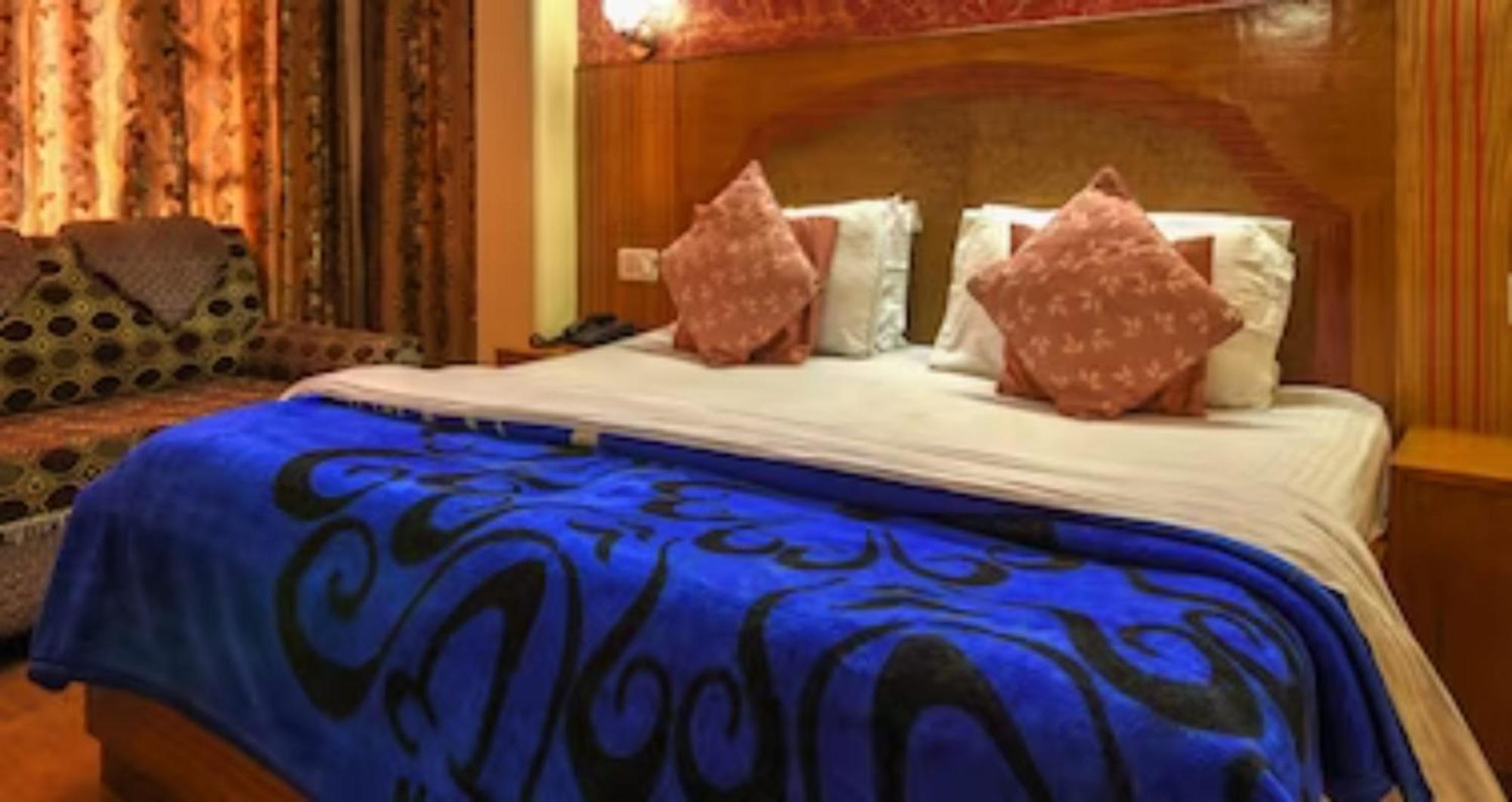 Hotel King Palace - Nature-Valley-Luxury-Room - Prime Location With Parking Facilities Shimla Buitenkant foto