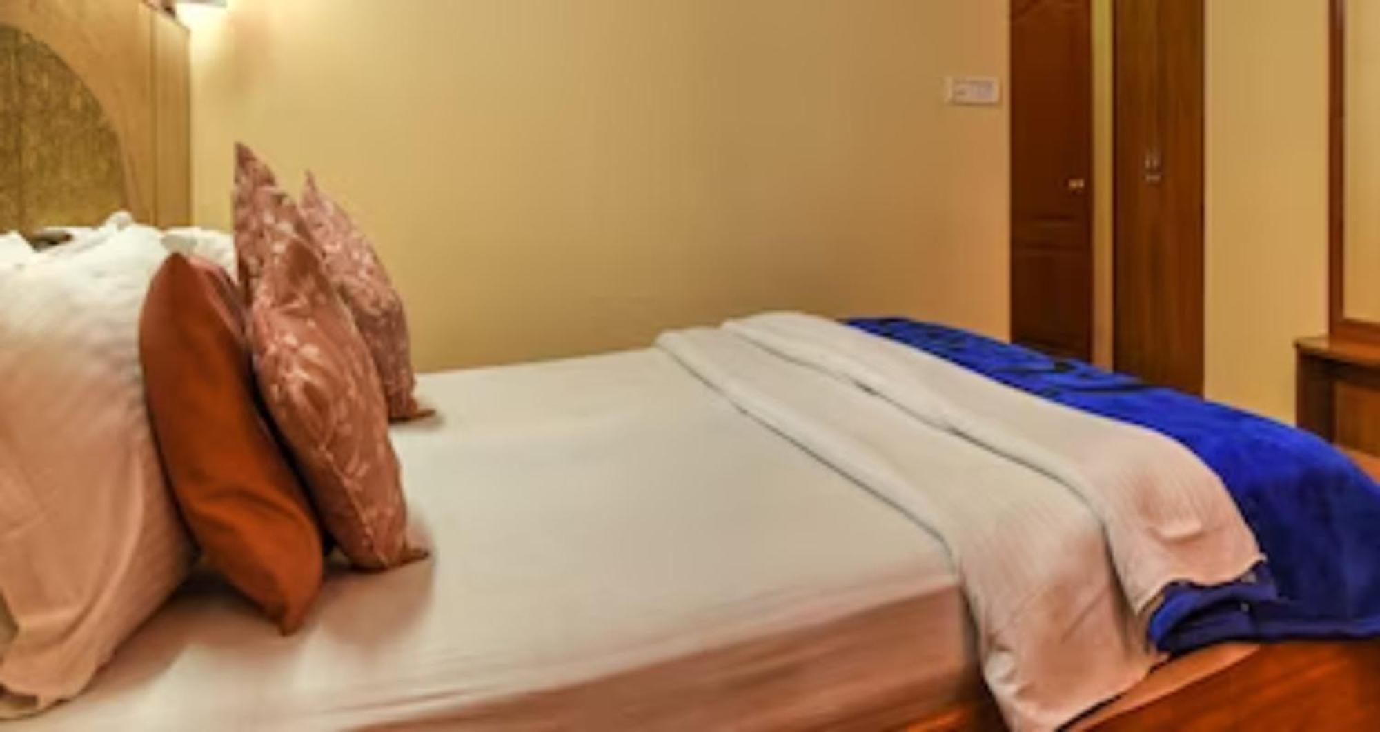 Hotel King Palace - Nature-Valley-Luxury-Room - Prime Location With Parking Facilities Shimla Buitenkant foto